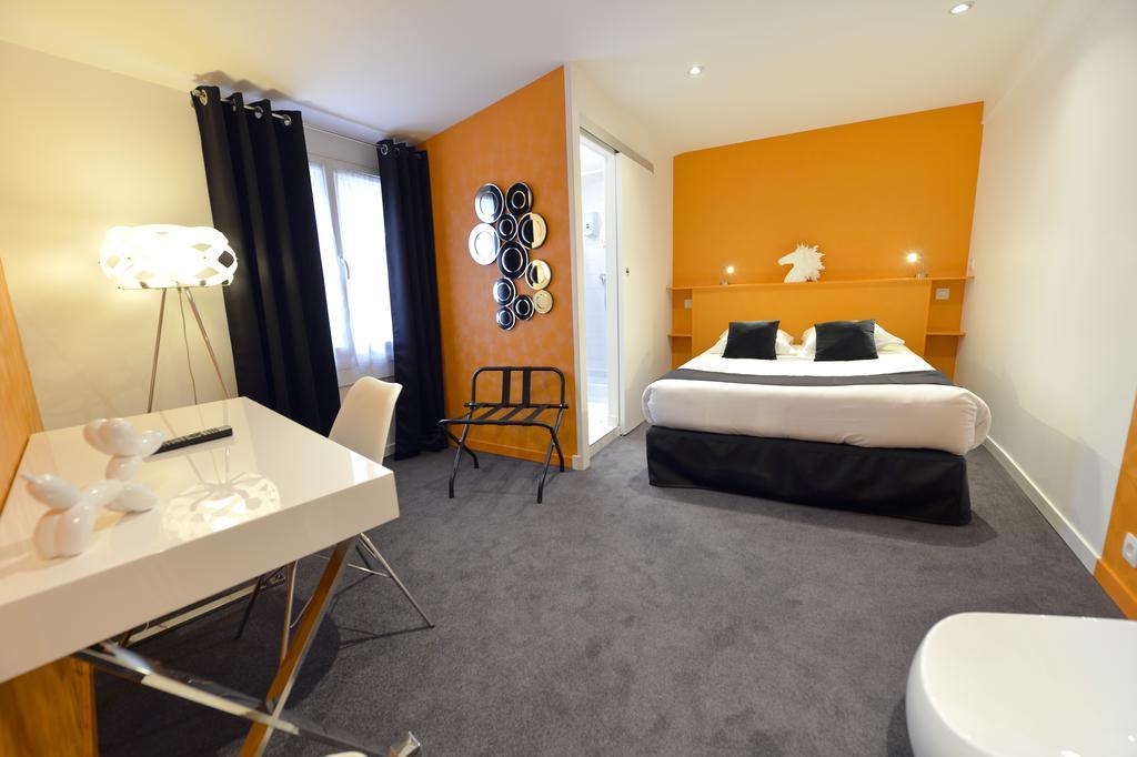 France Hotel Niort Esterno foto